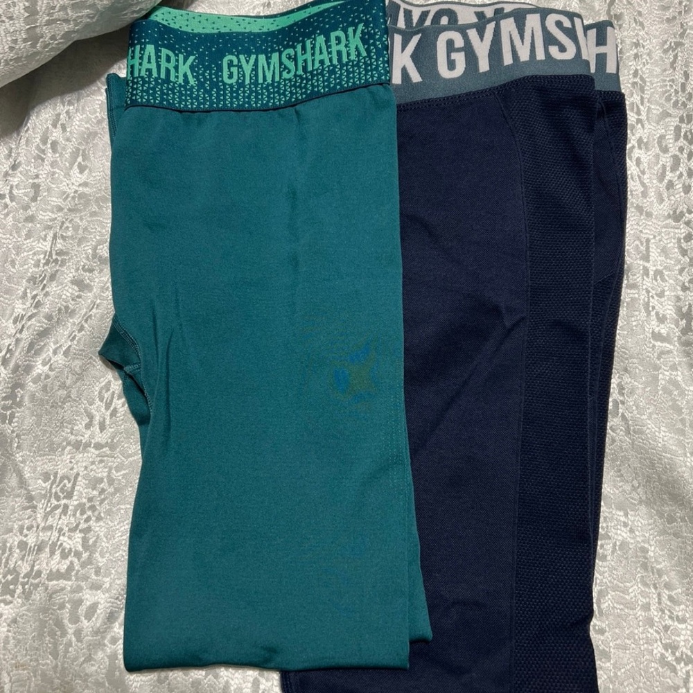 Gymshark Navy and White Activewear